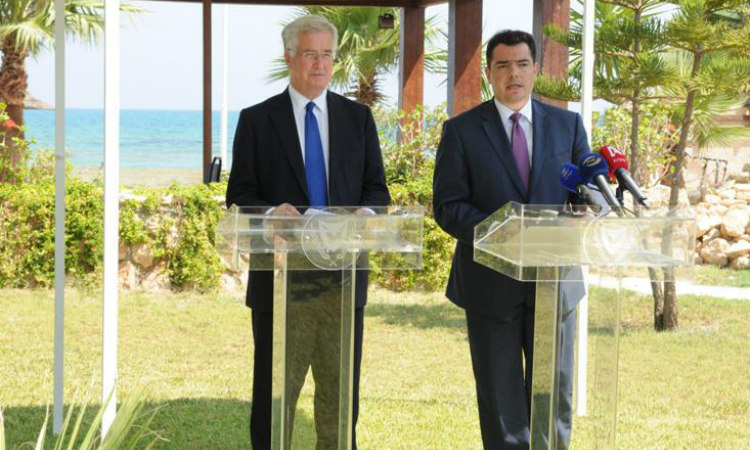 ΥΠΑΜ: «Έχουμε αναβαθμίσει κατά τρόπο ουσιαστικό τη σχέση Κύπρου και Βρετανίας και στον τομέα της άμυνας και της ασφάλειας»