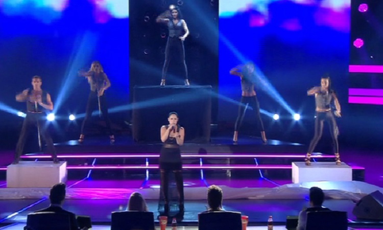 «The X-Factor»: Αποθέωσε το κοινό την Κύπρια Χριστίνα Ζαντή - Κέρδισε το χειροκρότημα με το τραγούδι της