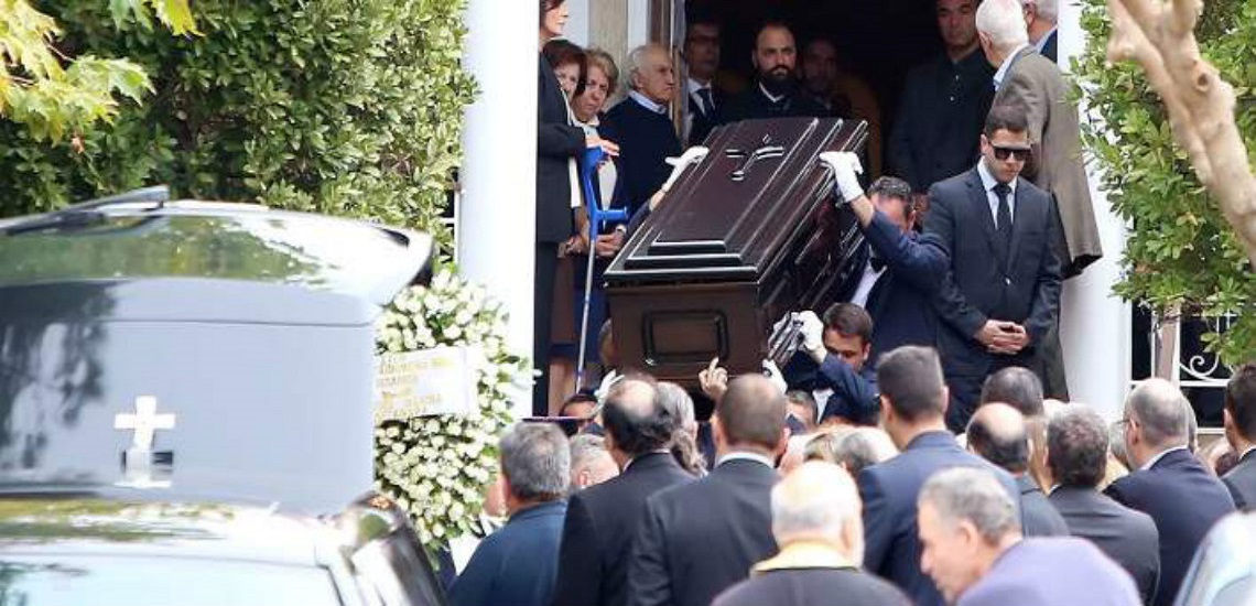 Ανδρέας Βγενόπουλους: Σε κλειστό οικογενειακό κύκλο η κηδεία του - ΦΩΤΟΓΡΑΦΙΕΣ