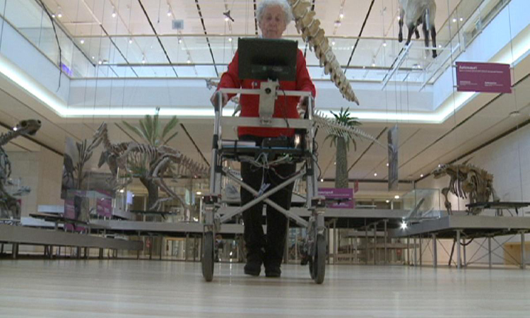 «Έξυπνη» συσκευή διευκολύνει τους ηλικιωμένους να περπατούν