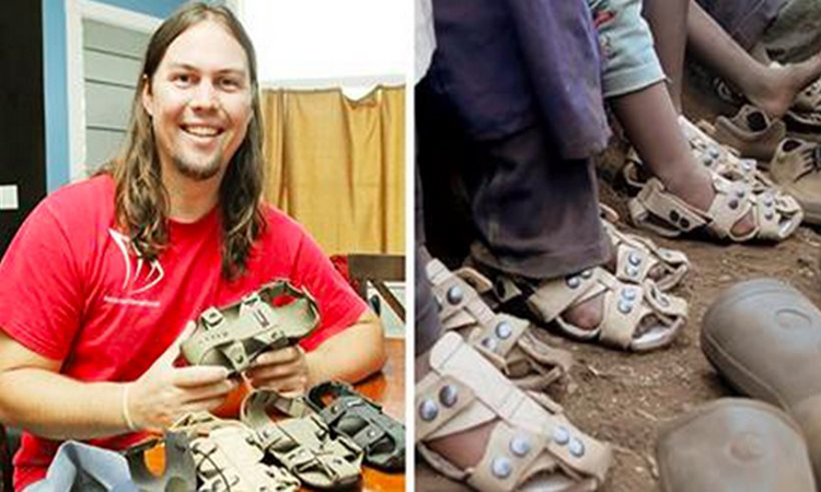 Το «παπούτσι που μεγαλώνει»: Η εφεύρεση που μπορεί να βοηθήσει εκατομμύρια φτωχά παιδιά