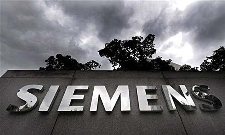 Ανοίγει και πάλι το σκάνδαλο της Siemens! Με απειλές ο Βαρουφάκης