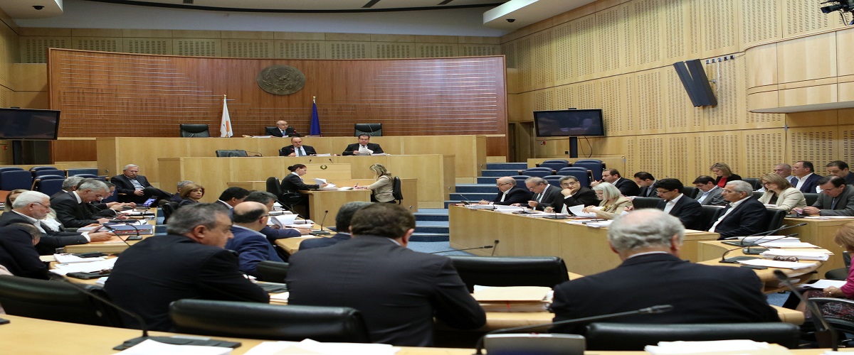 Ολοκληρώθηκε η συνεδρία της Ολομέλειας της Βουλής - Υπέρ του νομοσχεδίου ΔΗΣΥ-ΔΗΚΟ-ΕΔΕΚ με 33 ψήφους