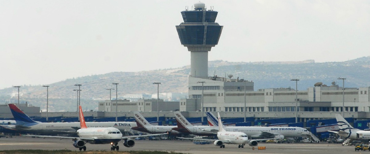 Ταξιδεύεις για Ελλάδα Κυριακή ή Δευτέρα; Έχουν απεργία που αναμένεται να επηρεάσει όλες τις πτήσεις
