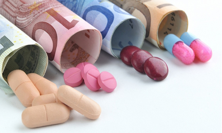 Στο Ανώτατο για τη μείωση στις χονδρικές τιμές φαρμάκων οι εισαγωγείς φαρμάκων