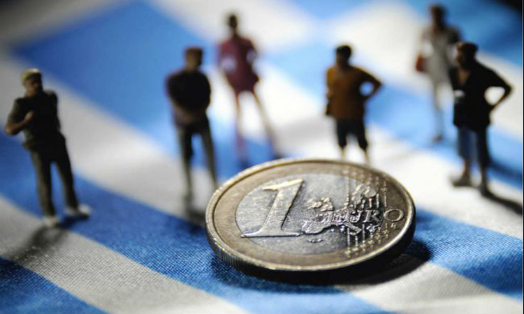Reuters: Ένας στους τρεις αναλυτές βλέπουν Grexit μέσα στο 2015