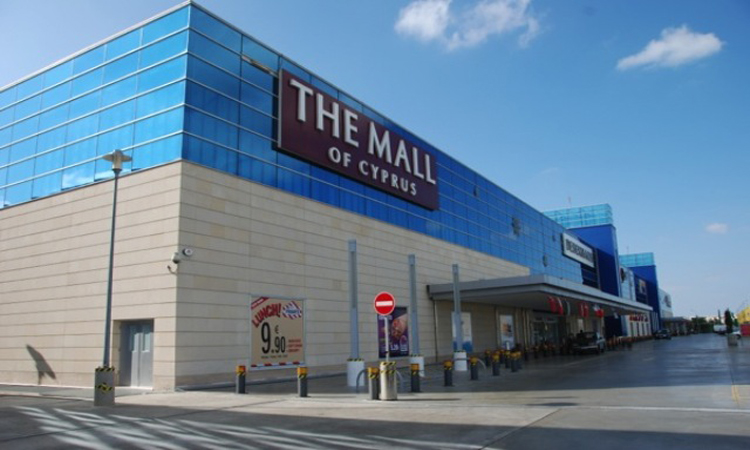 Όλες οι λεπτομέρειες για την πώληση των malls του Σιακόλα