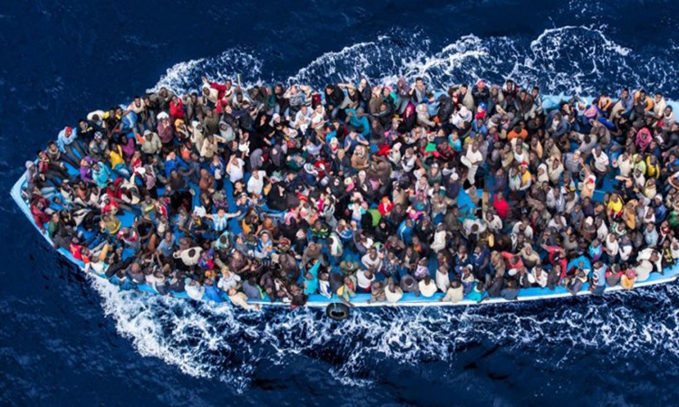 Πλοίο με νορβηγική σημαία έσωσε 600 μετανάστες στη Μεσόγειο