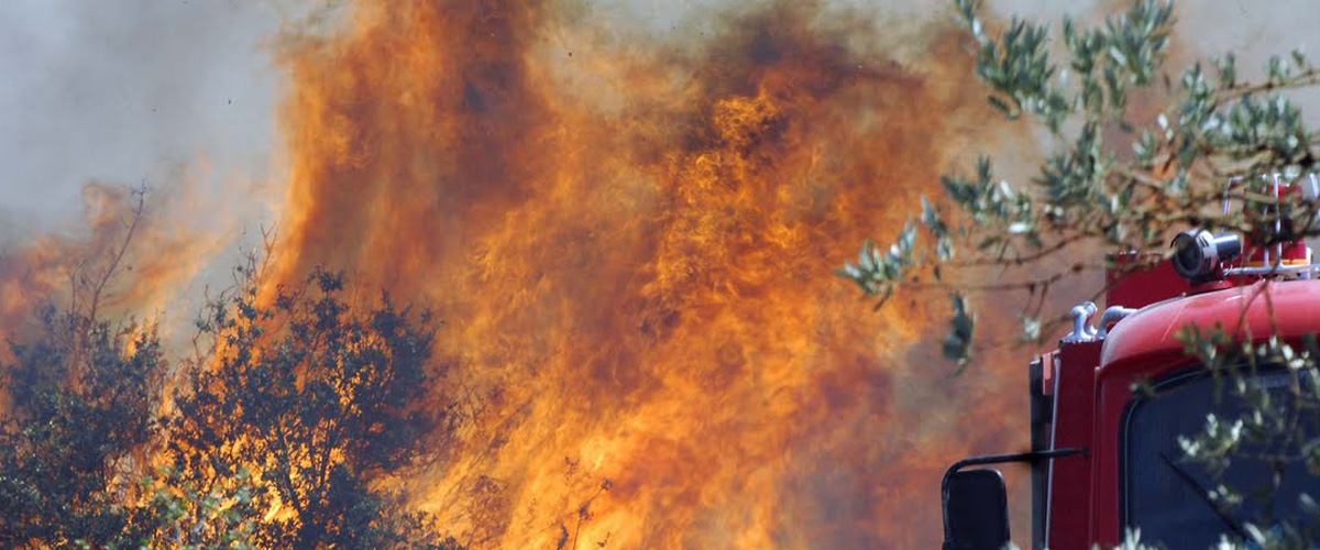 Πήρε φωτιά το Φασούρι – Έτρεχαν Πυροσβεστική Υπηρεσία και Βρετανικές βάσεις