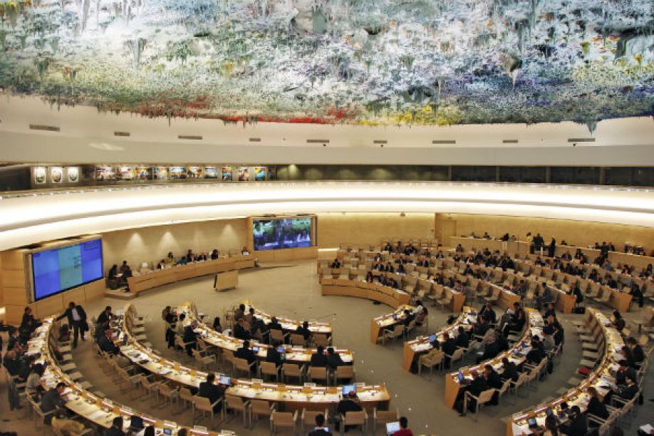 ΟΗΕ: Το Συμβούλιο Ανθρωπίνων Δικαιωμάτων καλεί κυβερνήσεις να θέσουν τέλος στις νύφες-παιδιά