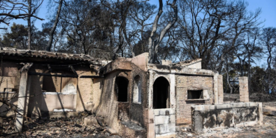 Φωτιά στην Αχαΐα: Εικόνα καταστροφής - Ανυπολόγιστες ζημιές σε σπίτια και καλλιέργειες - ΦΩΤΟΓΡΑΦΙΕΣ