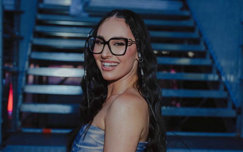 Klavdia: Αυτός είναι ο νέος της σύντροφος!