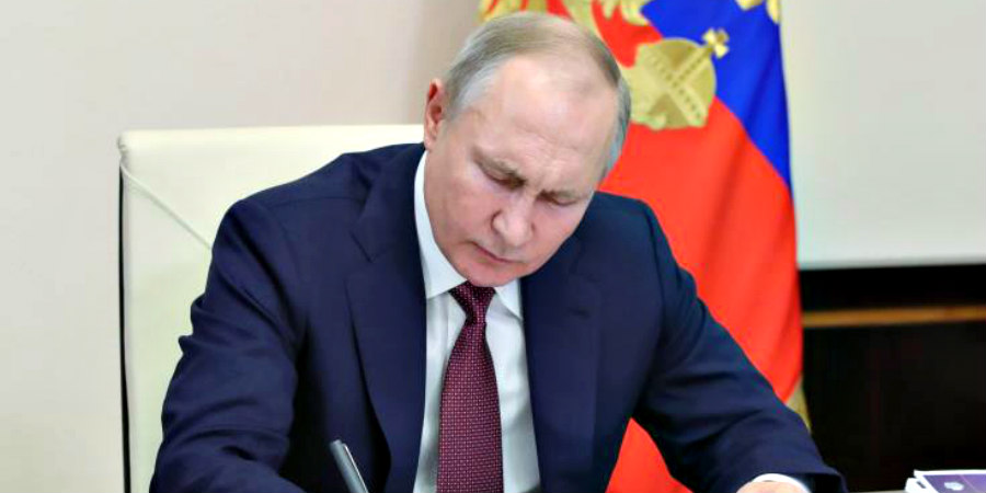 Ο Πούτιν υπέγραψε τον νόμο για παράταση της συνθήκης New START Ρωσίας - ΗΠΑ για πέντε χρόνια 
