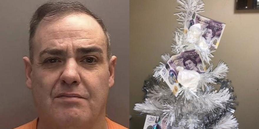 Κατάδικος είχε διακοσμήσει το χριστουγεννιάτικο δέντρο του με χαρτονομίσματα και ναρκωτικά