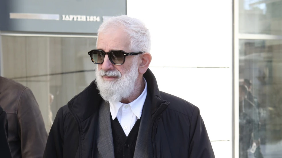 Πέτρος Φιλιππίδης: Ξανά στο δικαστήριο - Όμως, αυτή την φορά αλλάζουν οι ρόλοι