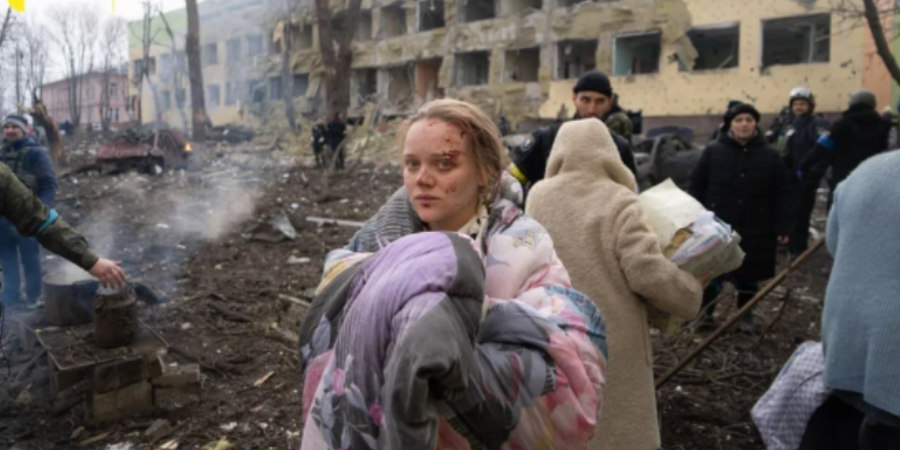 Συγκλονίζει η έγκυος που κατηγορήθηκε από τους Ρώσους ως «ηθοποιός» - Πώς έγινε η επίθεση και ποια είναι η πολυσυζητημένη Ουκρανή
