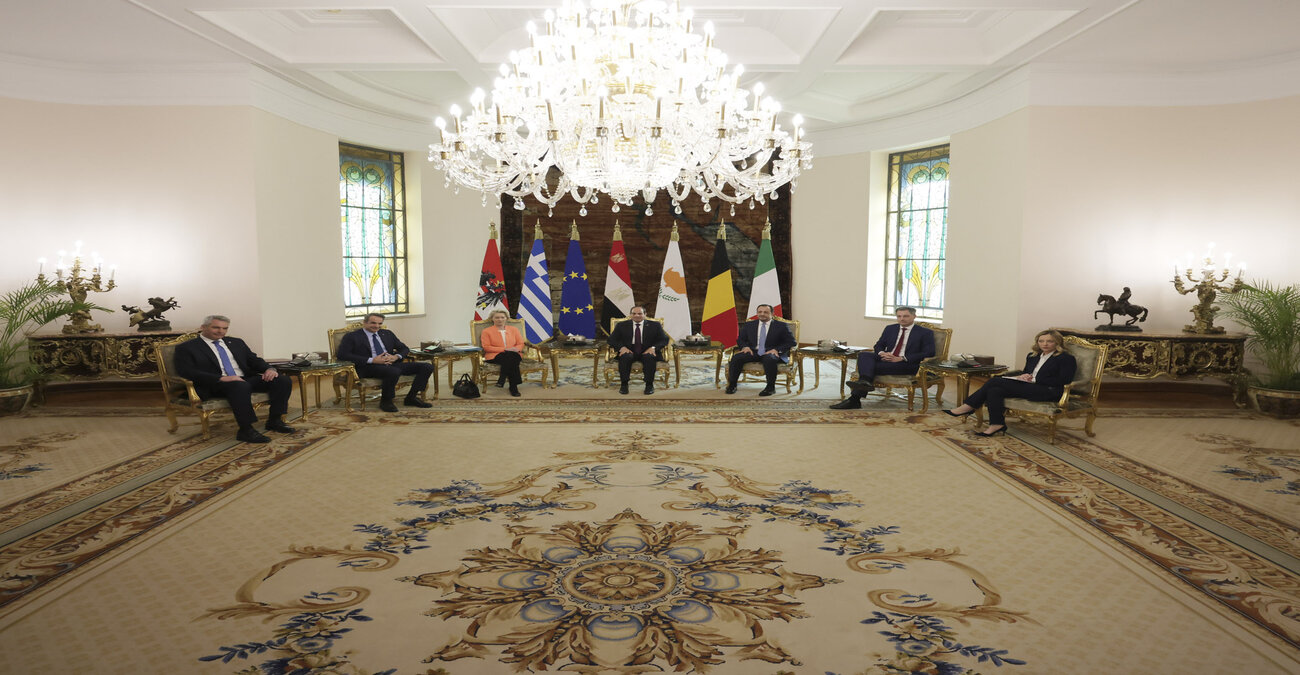 Έπεσαν οι υπογραφές της Κοινής Διακήρυξης - Ολοκληρώθηκε η συνάντηση Ευρωπαίων Ηγετών με Πρόεδρο της Αιγύπτου