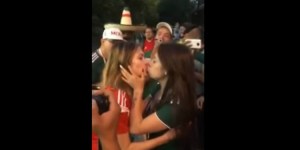 Τα καυτά φιλιά Μεξικανής με Ρωσίδα που έγιναν viral στο Μουντιάλ (BINTEO)