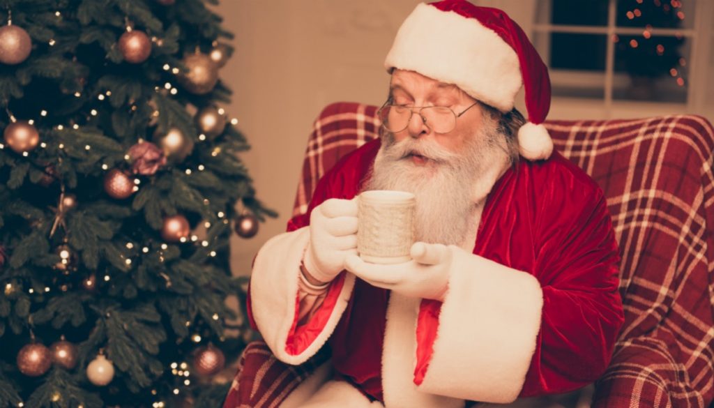 Άγιος Βασίλης: Η πραγματική ιστορία του ασπρομάλλη χαρούμενου άνδρα που είναι ντυμένος στα κόκκινα 