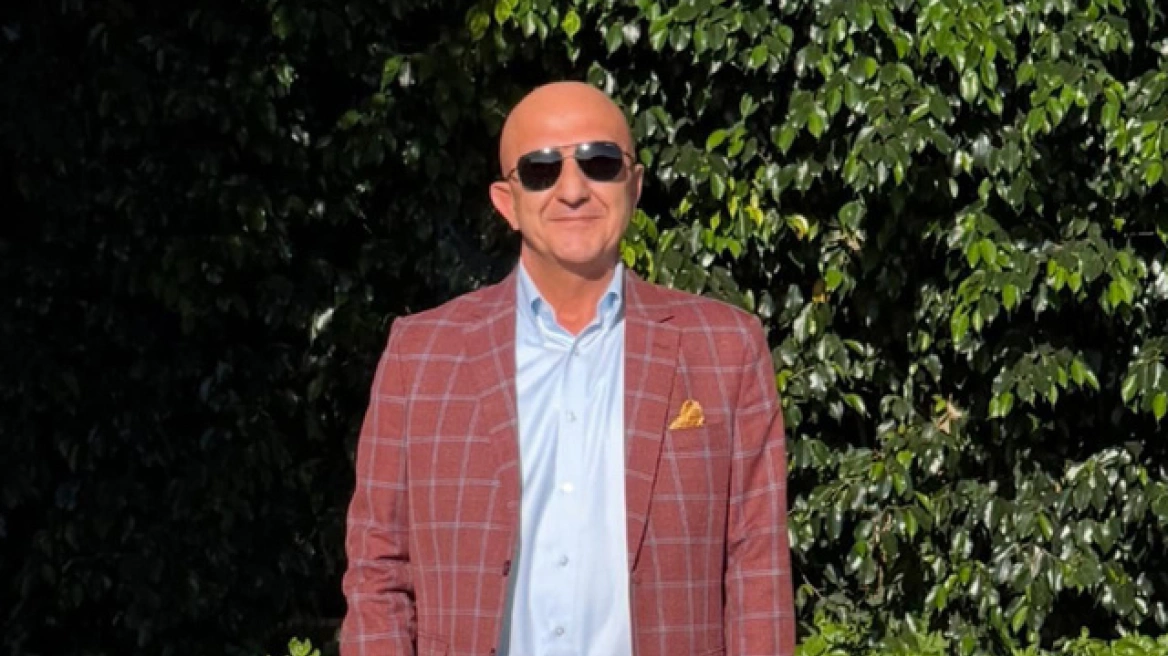 Πέθανε ο αδερφός του Μεβλούτ Τσαβούσογλου: Τον είχαν βρει με τραύμα από όπλο μέσα στο γραφείο του - Έρευνα για τις συνθήκες του θανάτου του