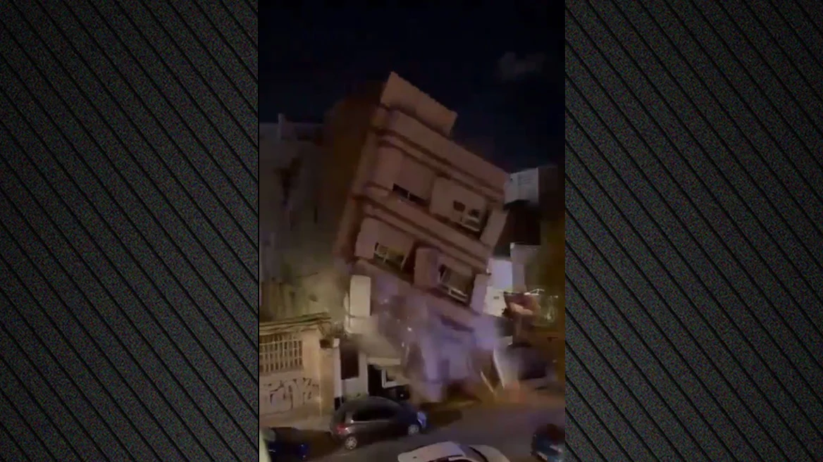 Κατέρρευσε τριώροφη πολυκατοικία στη Βαλένθια, οι κάτοικοι εκκένωσαν το κτίριο λίγα λεπτά πριν - Δείτε βίντεο