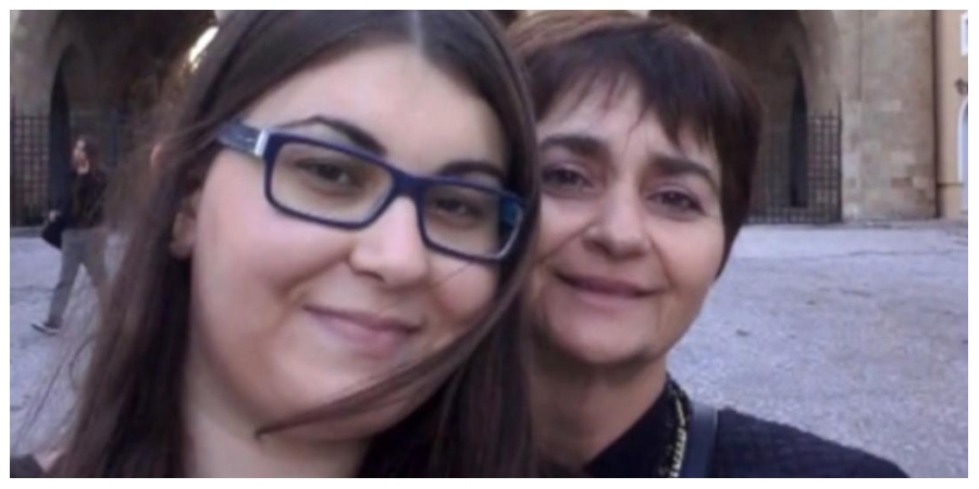 Δολοφονία Τοπαλούδη: Ξεσπά η μητέρα της Ελένης - «Ζω έναν καθημερινό θάνατο»