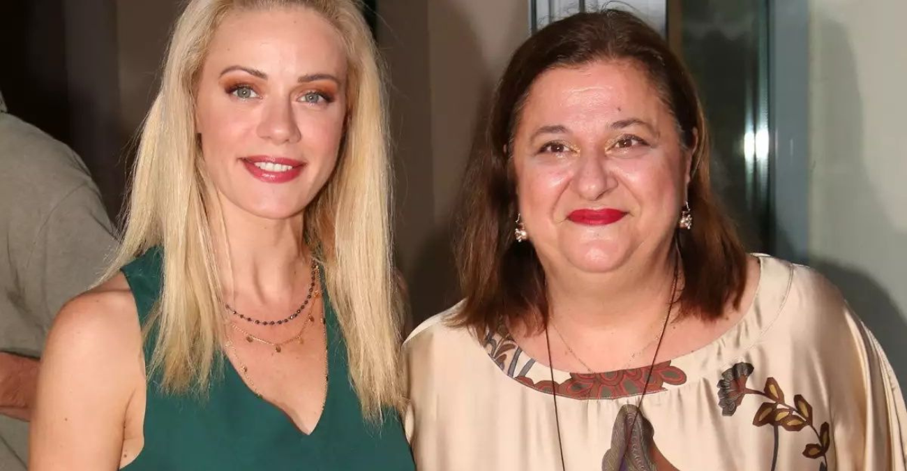Ζέτα Μακρυπούλια - Ελισάβετ Κωνσταντινίδου: Για δείπνο ντυμένες ασορτί