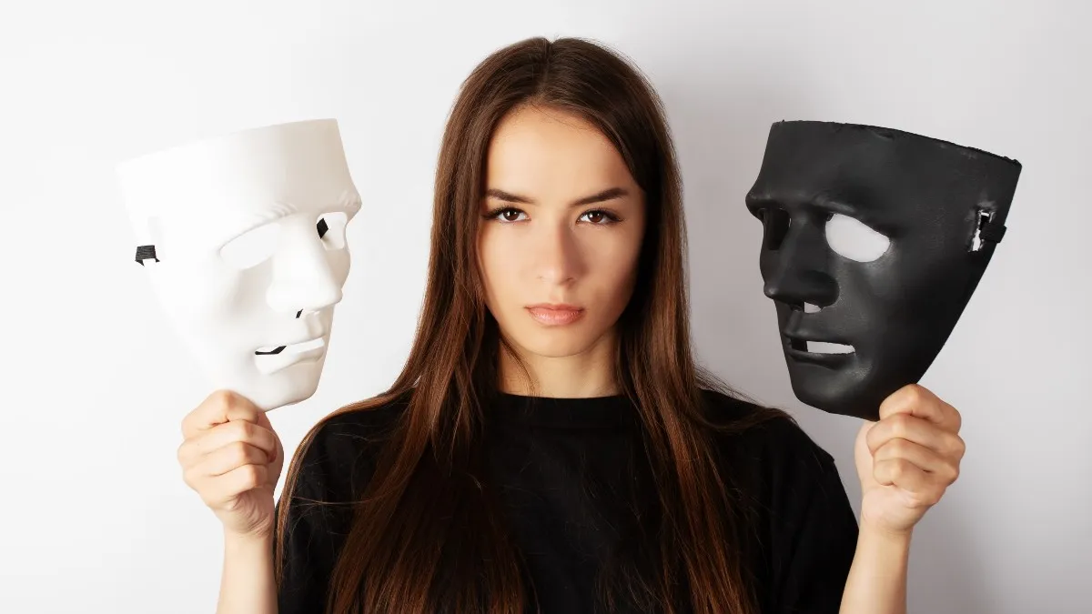 Δύο συμπτώματα σχιζοφρένειας που «γεννά» το ταραγμένο μυαλό