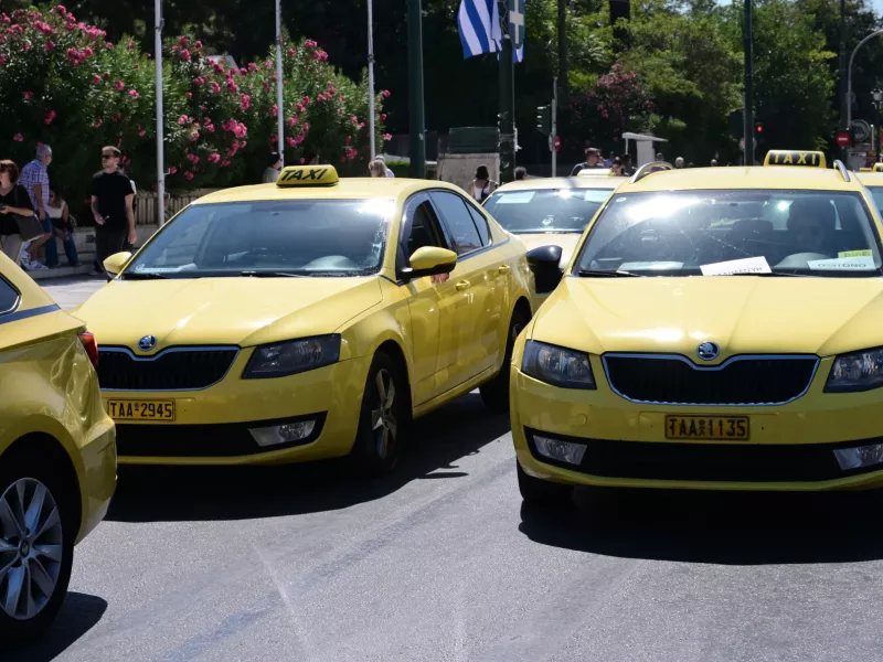 «Χειρόφρενο» τραβούν οι οδηγοί ταξί από σήμερα σε ολόκληρη την Ελλάδα - Ποιος ο λόγος