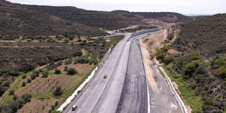 Κυπριακός δρόμος παραδόθηκε στην κυκλοφορία μετά από σχεδόν... 5 χρόνια - Δείτε που βρίσκεται και πόσο μήκος έχει