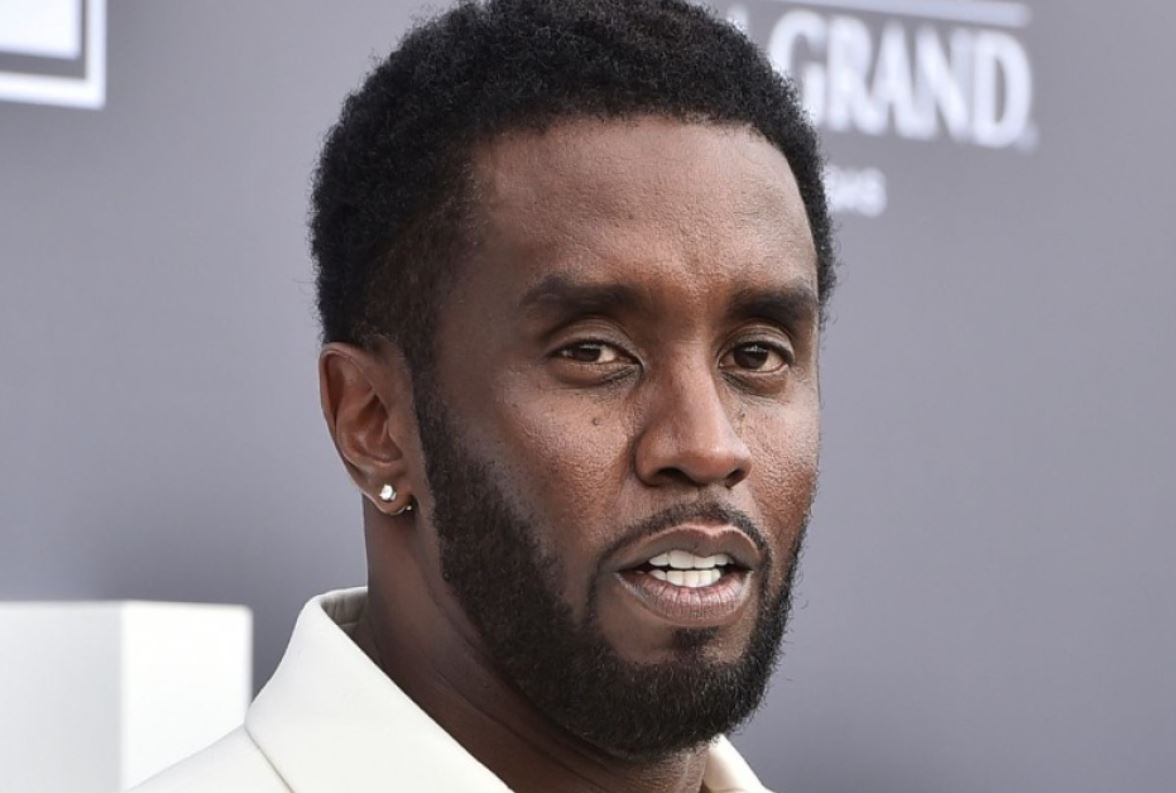Diddy: Συγκλονιστικές αποκαλύψεις από πρώην βοηθό του - «Μου ζήτησε να καθαρίσω αίμα περιόδου από δωμάτιο ξενοδοχείου», κατέθεσε