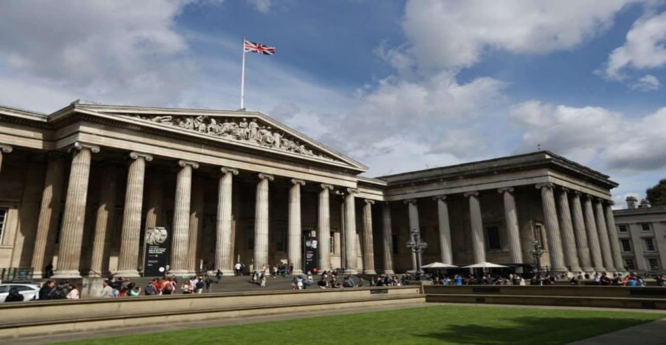 Παραιτήθηκε και ο υποδιευθυντής του Βρετανικού Μουσείου Τζόναθαν Ουίλιαμς