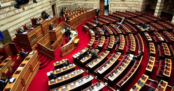Εγκρίθηκε από την ελληνική Βουλή η επέκταση της αιγιαλίτιδας ζώνης στο Ιόνιο