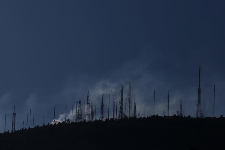 ΠΑΦΟΣ: Υπό έλεγχο η φωτιά στην περιοχή Ακουρσού 