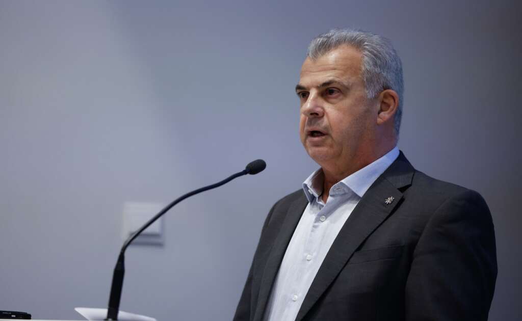 Βλέπει συντεχνίες ο Φυτιρής: Θέλουν να βάλουν φρένο στην κατάχρηση αδειών ασθενείας στο Δημόσιο