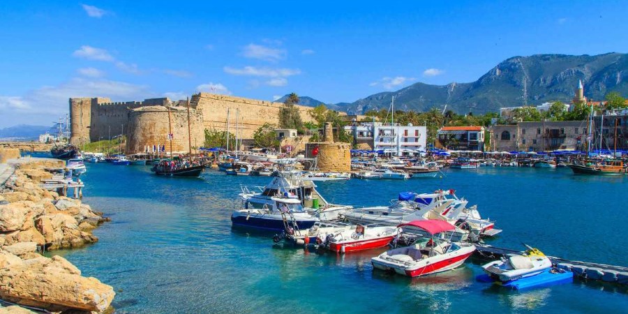 Σε πολύ κακή κατάσταση το λιμάνι της Κερύνειας - «Μια σωστή ιδιωτικοποίηση θα ζωντανέψει το 400 ετών λιμάνι» λέει ο Αμτζάογλου