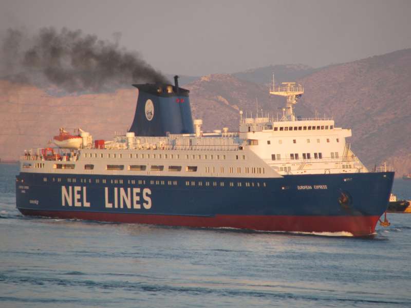 Πλοίο με κυπριακή σημαία πάει για παλιοσίδερα στην Τουρκία -Ήταν το ταχύτερο της εποχής του- ΦΩΤΟΓΡΑΦΙΕΣ
