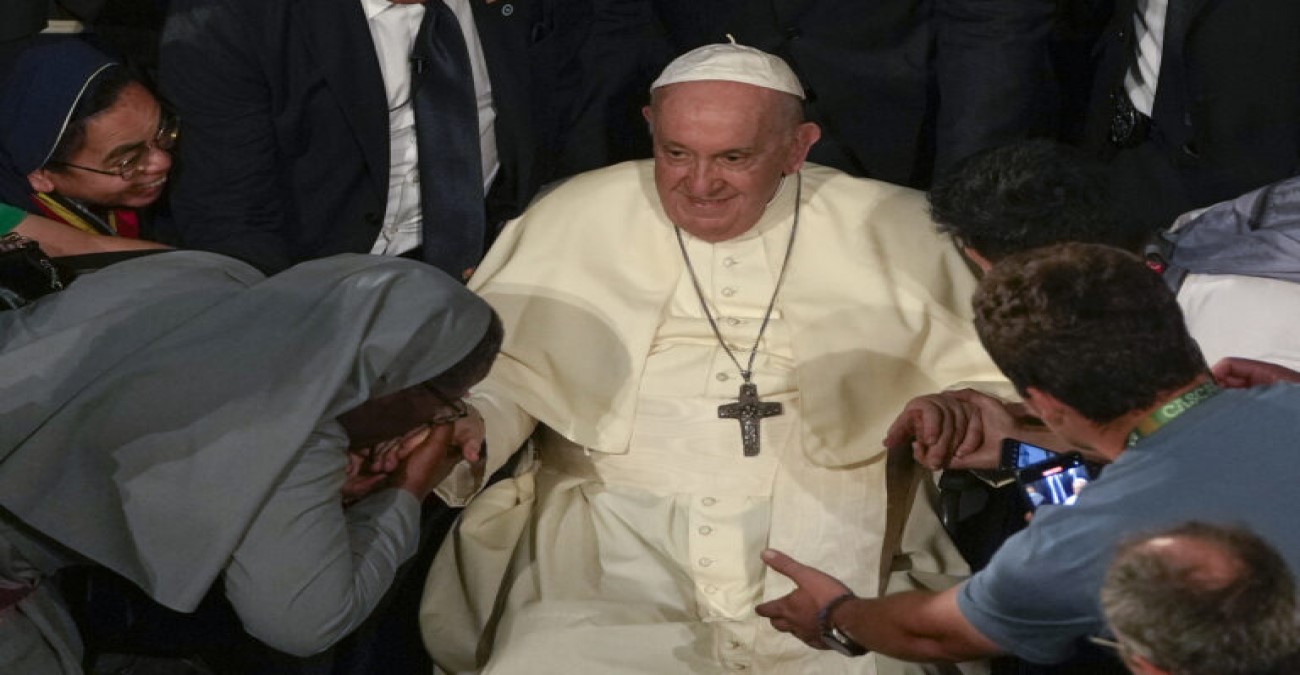 Ο πάπας Φραγκίσκος συνάντησε 13 θύματα σεξουαλικής κακοποίησης από ιερείς