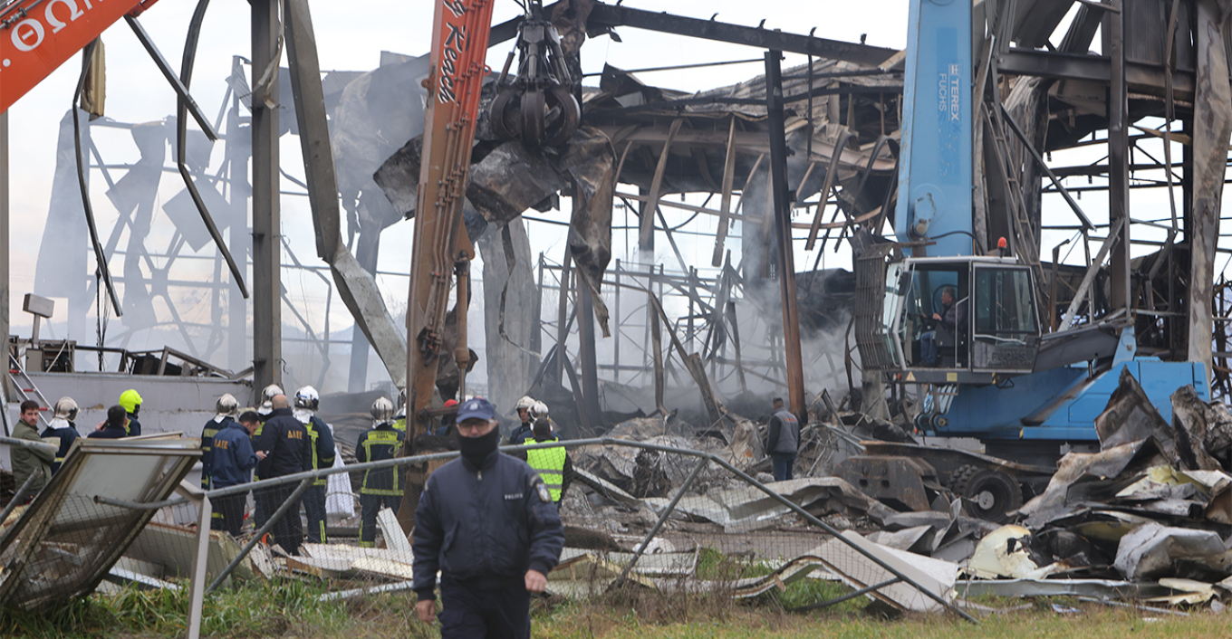 Στο μικροσκόπιο οι άδειες της Βιολάντα, οι υπάλληλοι είχαν ενημερώσει για μυρωδιά που θύμιζε αέριο - Η κυβέρνηση καταγγέλλει «κίνημα τυμβωρύχων»