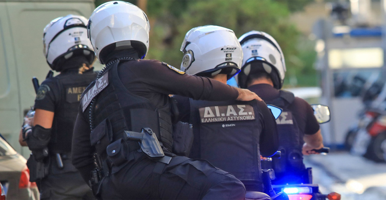 Συναγερμός στην Ελλάδα: Πυροβόλησαν και σκότωσαν άνδρα μέσα σε αυτοκίνητο