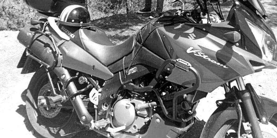 Δώρο Αγίου Βαλεντίνου… κλεμμένο - Άρπαξαν μοτοσικλέτα κάτω από πολυκατοικία τα ξημερώματα – Δείτε φωτογραφίες