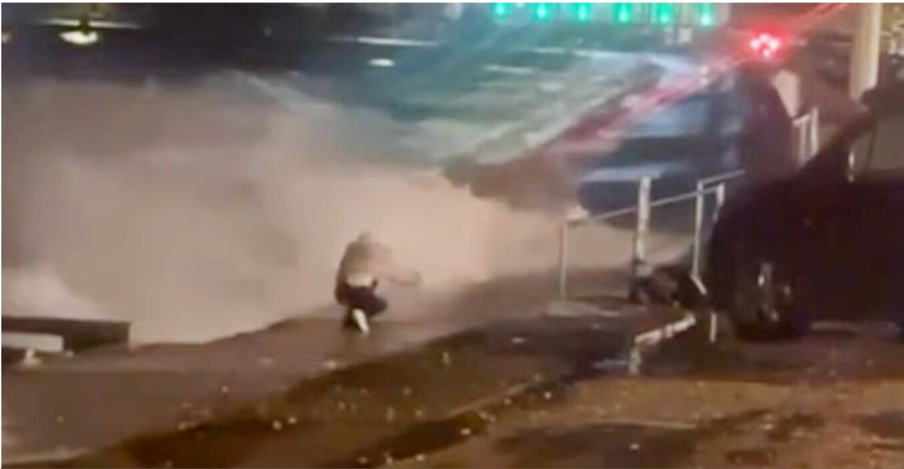 Ρίσκαρε τη ζωή της για μια selfie εν μέσω της καταιγίδας Ίνγκριντ – Δείτε βίντεο