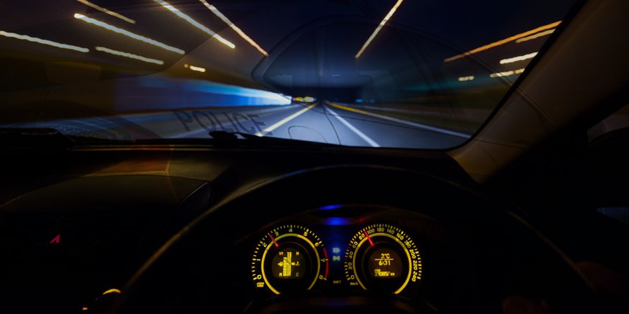 «Πιλότοι» στο highway – «Πέταξε» με 184 χλμ την ώρα 31χρονος – Θετικός σε ναρκοτέστ 50χρονος – Τους πέρασαν χειροπέδες