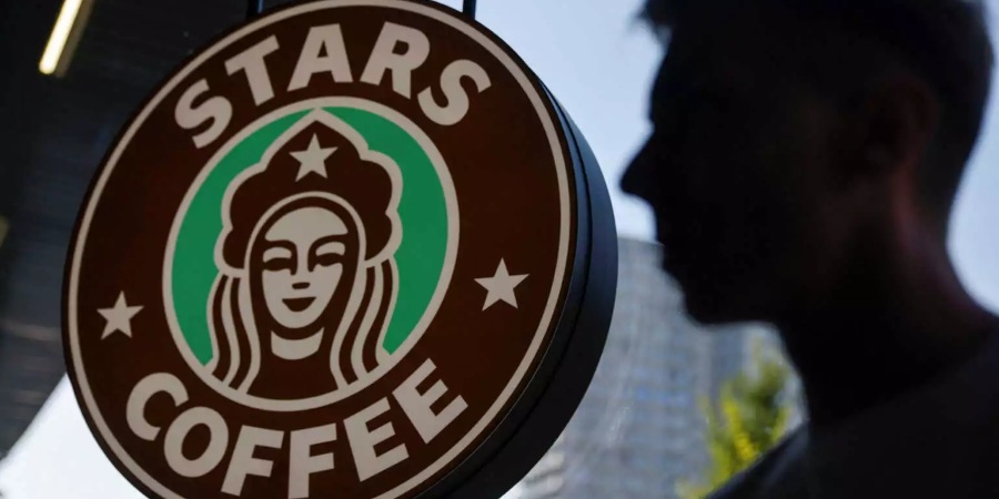 Άνοιξαν τα Stars Coffee στη θέση των Starbucks στη Ρωσία - «Έφυγαν τα Bucks, έμειναν τα Stars» το σύνθημά τους