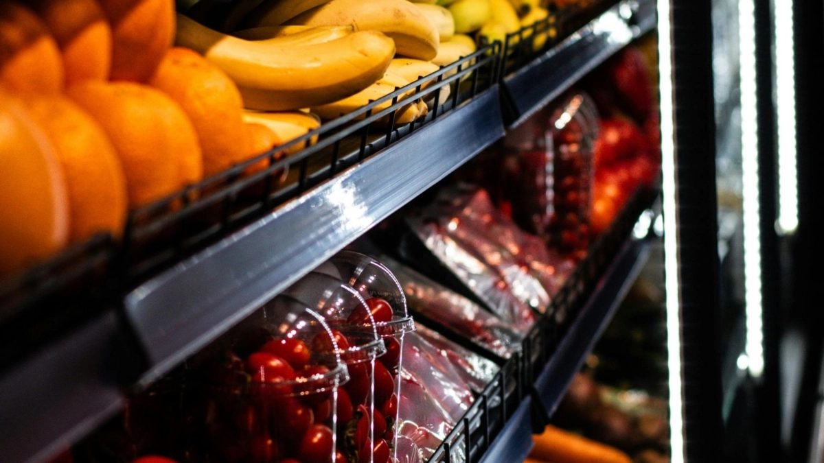 VIDEO: 111 χημικές ουσίες προστέθηκαν «κρυφά» σε τρόφιμα και ποτά χωρίς να ειδοποιηθεί ο FDA