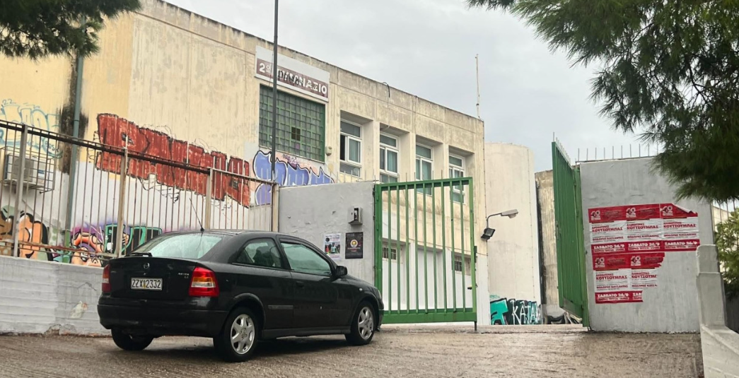 Σοκ στην Ελλάδα: Διευθύντρια χτυπήθηκε από κεραυνό και υπέστη ανακοπή 