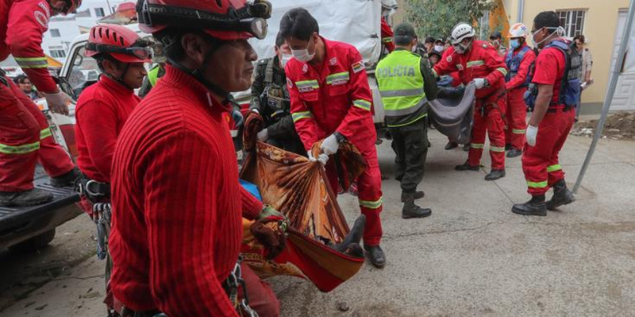 Τουλάχιστον 11 νεκροί στη Βολιβία σε δυστύχημα με λεωφορείο που έπεσε σε γκρεμό