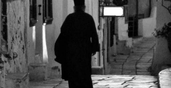 ΚΥΠΡΟΣ: Εντοπίστηκε ο «μοναχός» από το Αγ. Όρος- Πωλούσε κομποσκοίνια χωρίς άδεια 