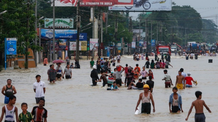 ΜΙΑΝΜΑΡ: Φονικές πλημμύρες έπληξαν τη χώρα