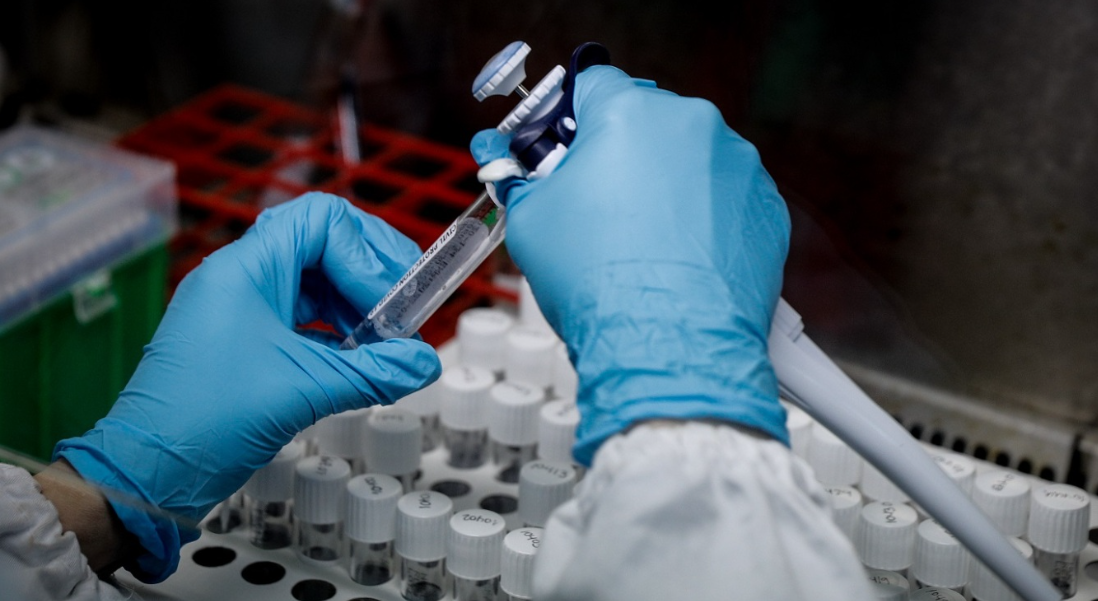 Δραματική τροπή: Πέθανε από καρκίνο παιδί στην Ελλάδα που γεννήθηκε από το σπέρμα του Δανού δότη – Νοσεί το αδερφάκι του